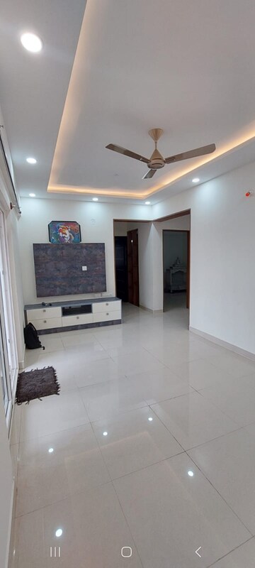 Room in 2 BHK Apartment at BVS Pinnacle, Bhoganhalli – for Rent