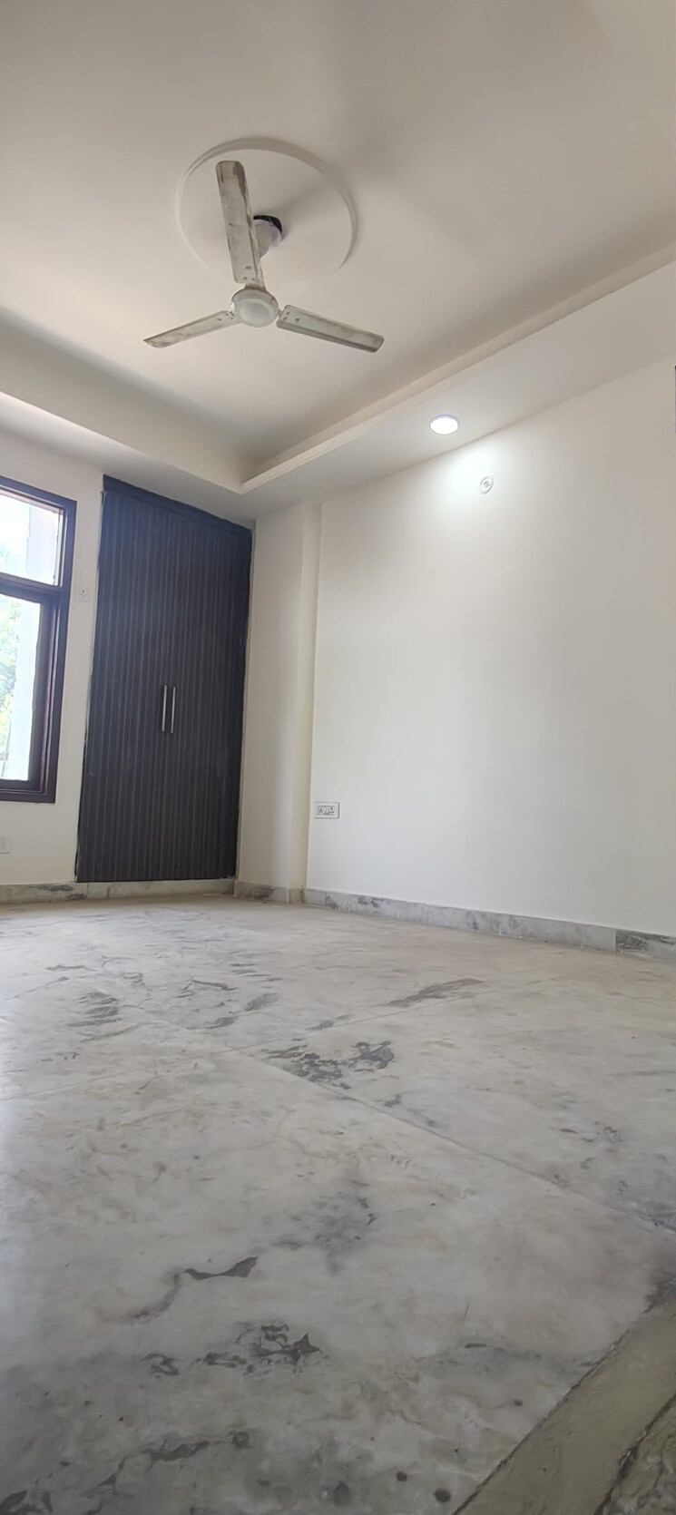Room, rajpur khurd extension 3 Bedroom 1200 Sq.Ft. Independent House In Rajpur Khurd Extension Delhi 9242249