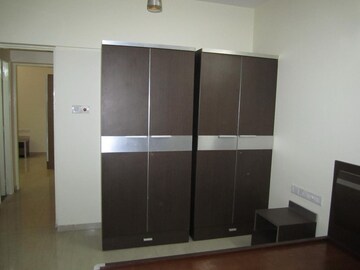 Furnished Amenities in 2 BHK Apartment at Andheri Green Field Towers, Jogeshwari East – for Sale