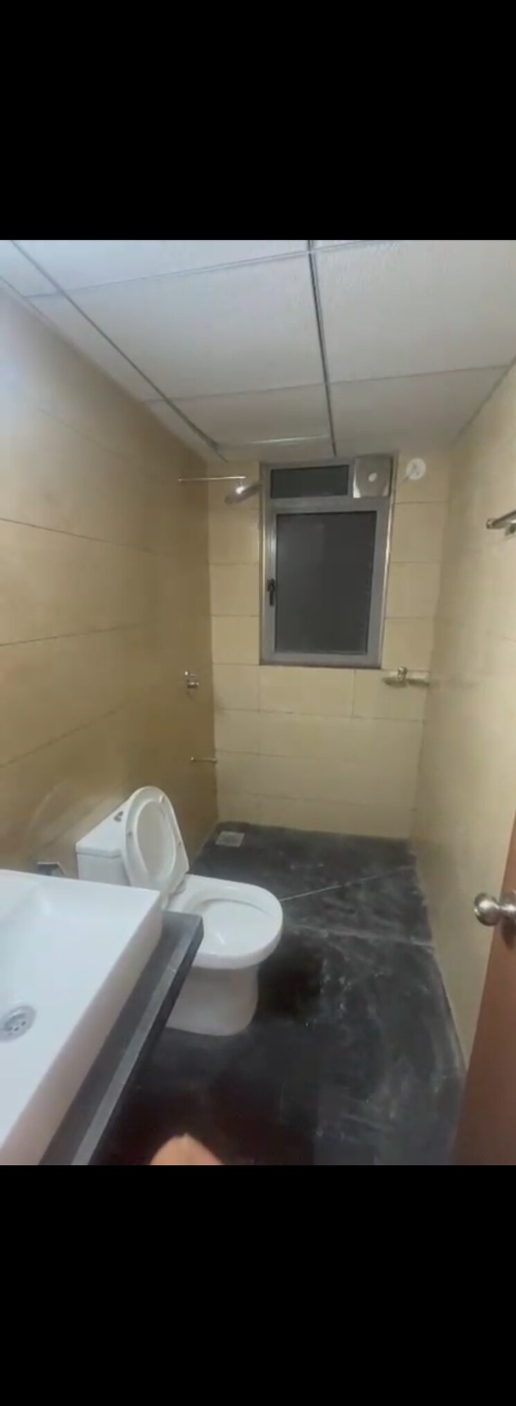 Bathroom, kalpataru-immensa 2 Bedroom 750 Sq.Ft. Apartment In Kolshet Road Thane 9242210