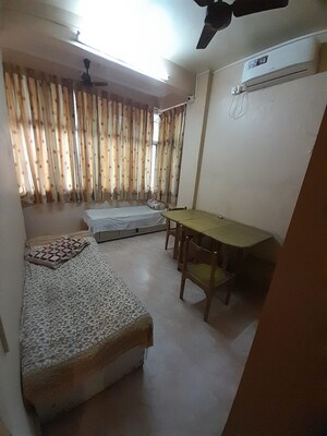 Bedroom in 2.5 BHK Apartment at B K Pate Dahanukar Regency, Kothrud – for Rent