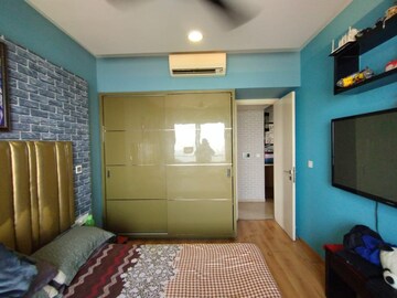 Bedroom in 2 BHK Apartment at Andheri Green Field Towers, Jogeshwari East – for Rent