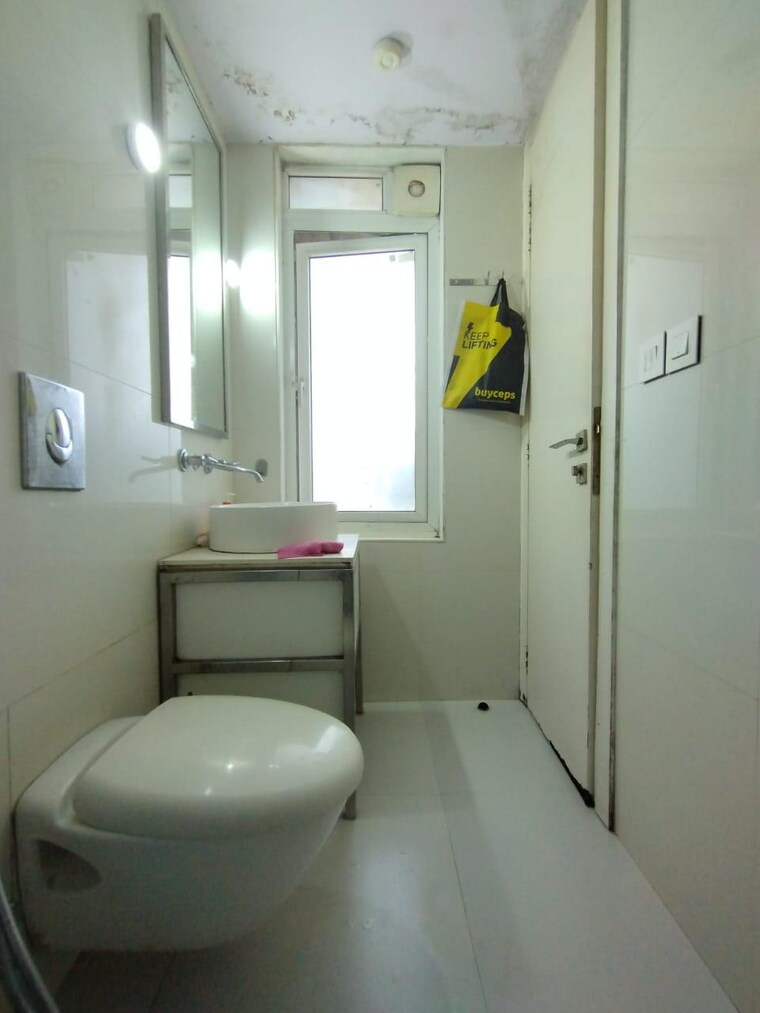 Bathroom, andheri-green-field-towers 2 Bedroom 910 Sq.Ft. Apartment In Jogeshwari East Mumbai 9242301