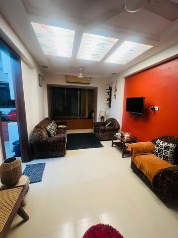 2 BHK Apartment For Rent in Om Vaikunt Apartments, Chembur