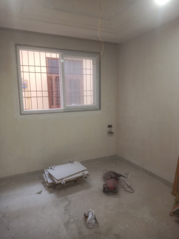 Room, vasant kunj 2 Bedroom 800 Sq.Ft. Builder Floor In Vasant Kunj Delhi 9242336