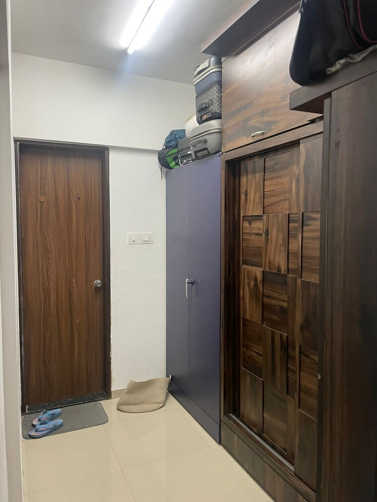Room, goel-ganga-liviano 2.5 Bedroom 3000 Sq.Ft. Apartment In Kharadi Pune 9242333