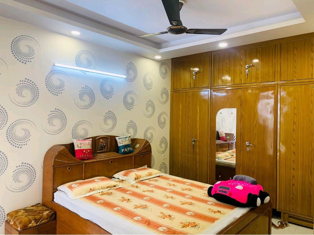 3 BHK Builder Floor For Sale in South City 2