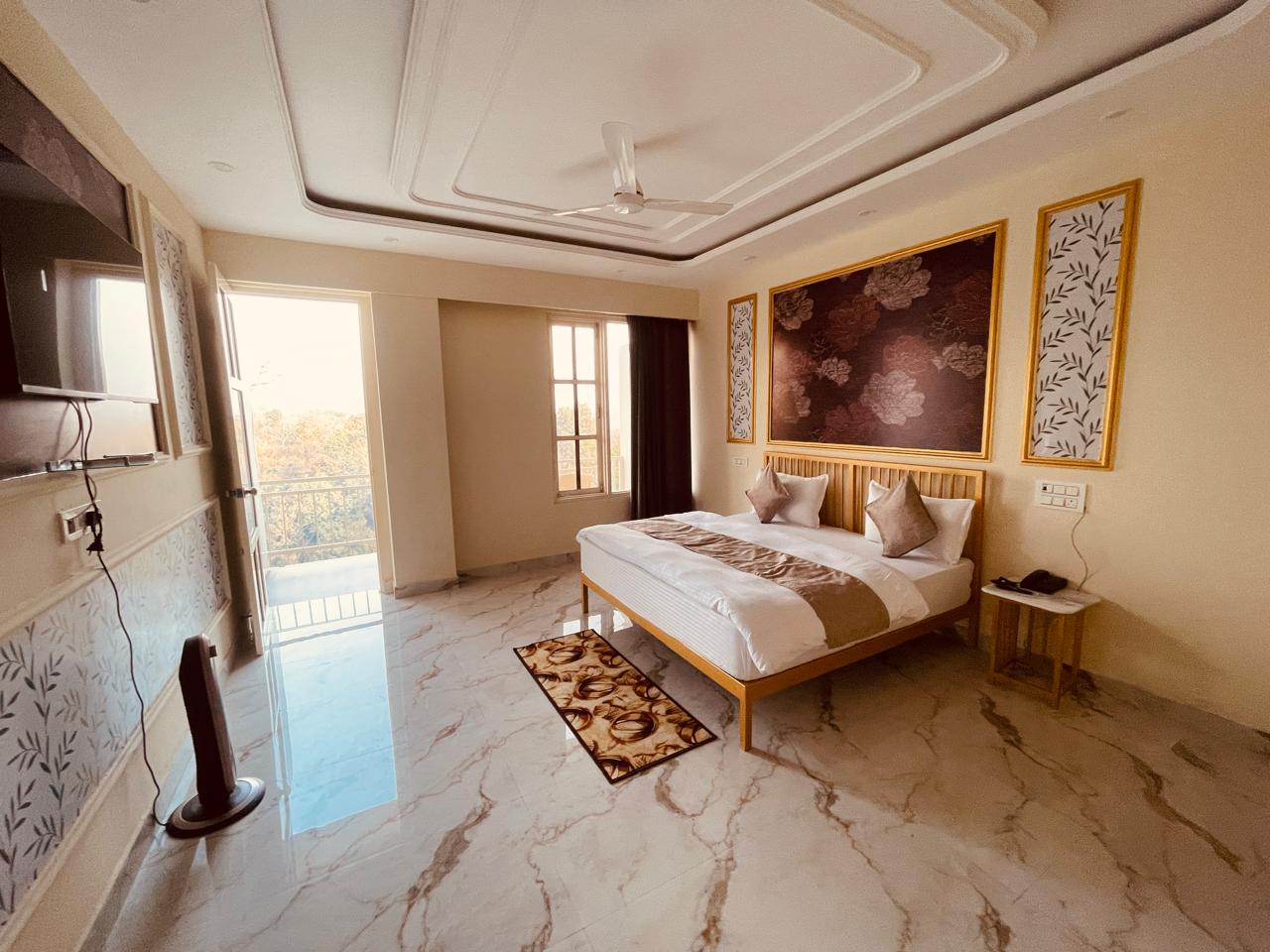 3 BHK Builder Floor For Sale in South City 2