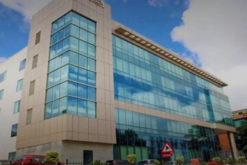  Office Space – Exterior View View at Sector 32 - for Rent