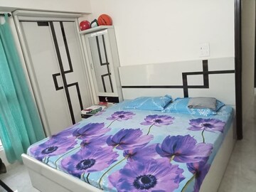 Bedroom in 2 BHK Apartment at Lodha Amara, Kolshet Road – for Rent