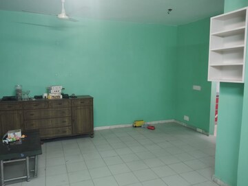 Room in 2 BHK Builder Floor at Anant Raj Hauz Khas Apartment, Hauz Khas – for Rent