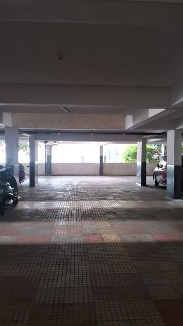Parking in 3 BHK Apartment at Roshan Gardenia, Subramanyapura – for Sale