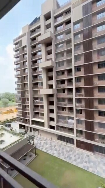 3 BHK Apartment For Rent in Shantigram