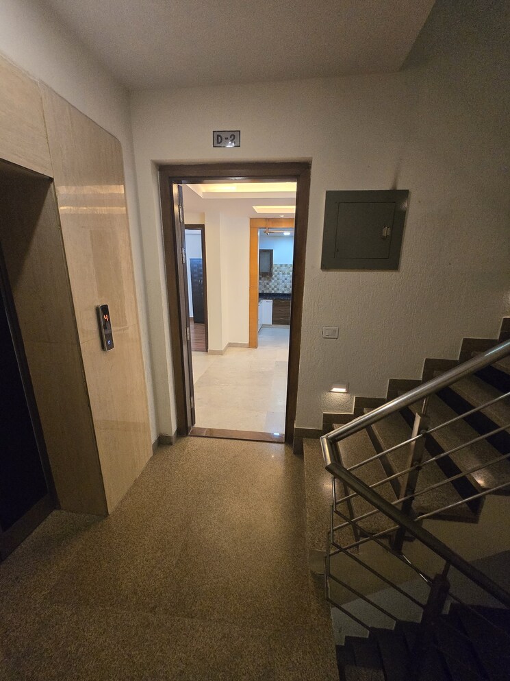 Lobby, risland-sky-mansion 3 Bedroom 1300 Sq.Ft. Builder Floor In Chattarpur Delhi 9242599