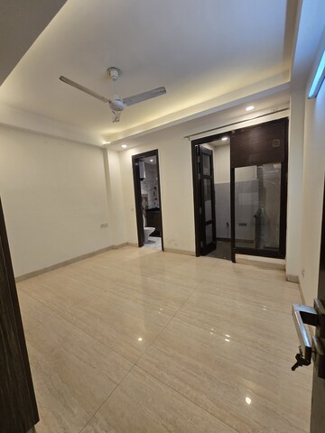 Room in 3 BHK Builder Floor at Risland Sky Mansion, Chattarpur – for Rent