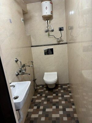 Attached Bathroom in 1 RK Apartment at Dwarka Sector 16 – for Rent