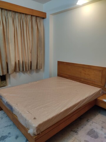 Bedroom in 2 BHK Apartment at Hiranandani Gardens, Powai – for Rent
