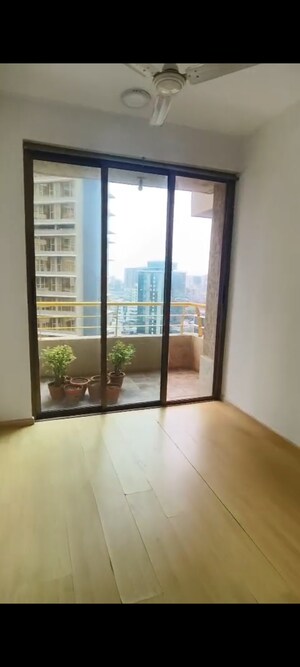 2.5 BHK Apartment For Rent in Oberoi Springs, Andheri West