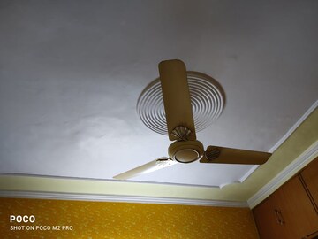Furnished Amenities in 3 BHK Apartment at Patparganj – for Rent