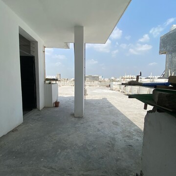 Building Lobby in 2 BHK Builder Floor at Risland Sky Mansion, Chattarpur – for Rent