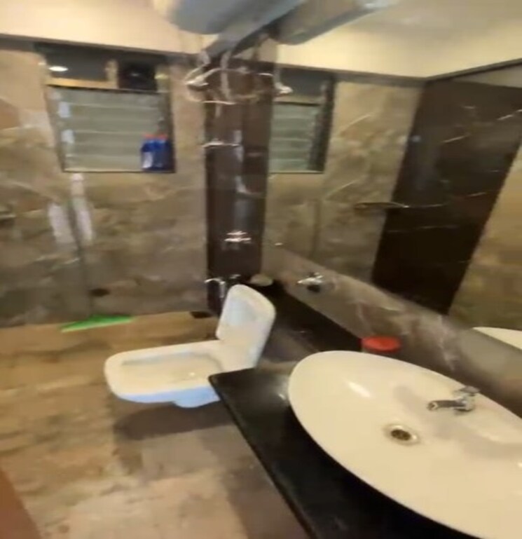 Bathroom, krishiv-enclave 3 Bedroom 1430 Sq.Ft. Apartment In Chembur Mumbai 9242704