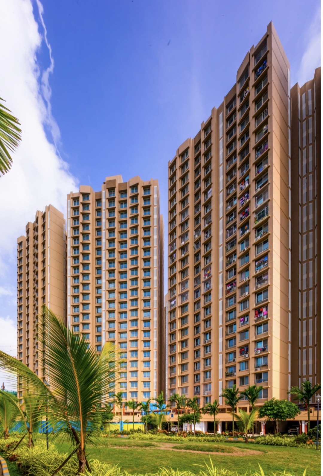 2 BHK Apartment For Rent in Gurukrupa Marina Enclave