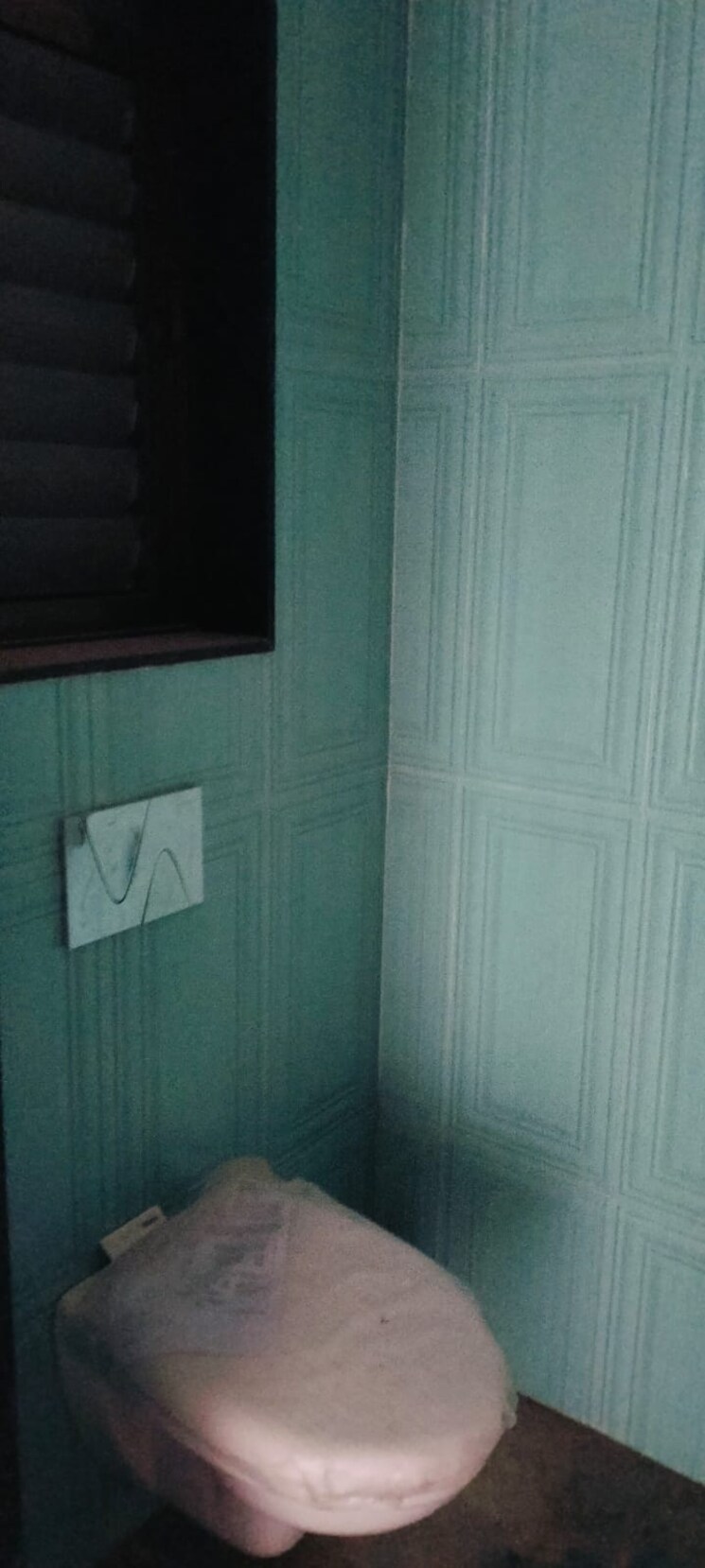 Bathroom, anant-tara 2 Bedroom 667 Sq.Ft. Apartment In Kandivali West Mumbai 9242673