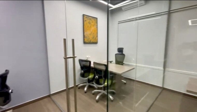 Team Area, malad west Commercial Office Space 484 Sq.Ft. In Malad West Mumbai 9242794