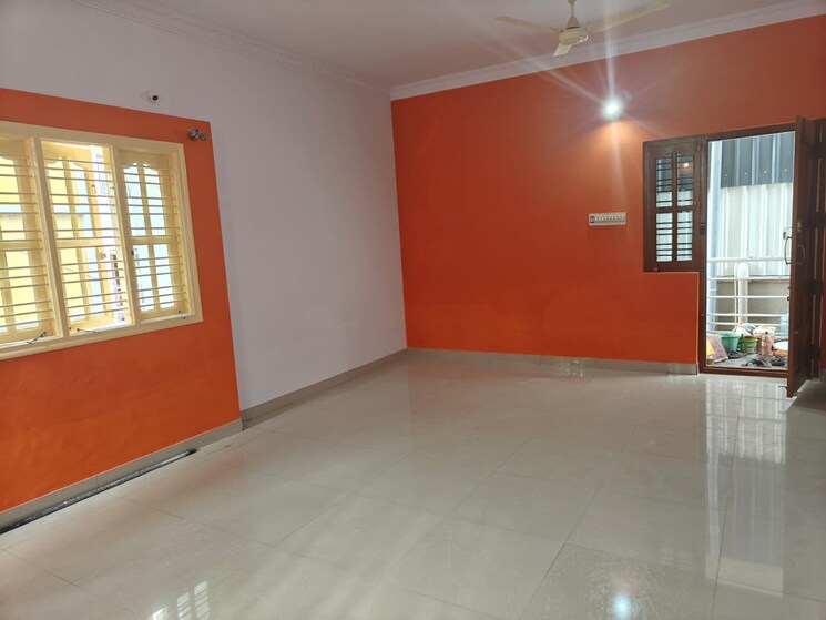 Room, bommanahalli 2 Bedroom 1500 Sq.Ft. Builder Floor In Bommanahalli Bangalore 9242677