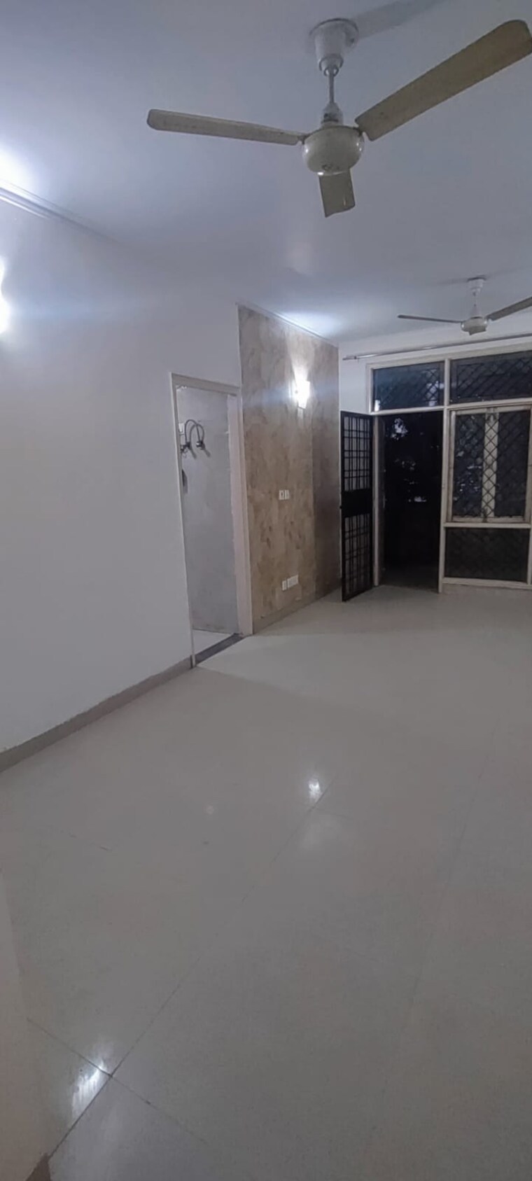 Room, sushant-lok-3 2 Bedroom 1500 Sq.Ft. Builder Floor In Sector 57 Gurgaon 9242763