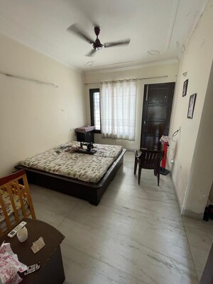 2 BHK Independent House For Rent in Sector 26