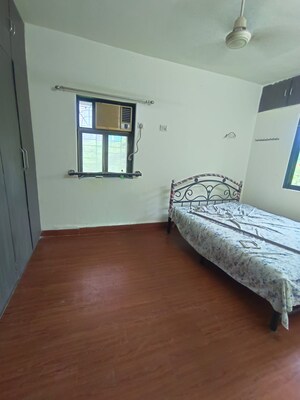 Room in 1 BHK Apartment at Runwal Garden City, Balkum Pada – for Rent