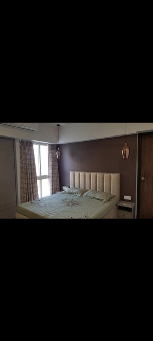 2 BHK Apartment For Rent in Lodha Amara, Kolshet Road