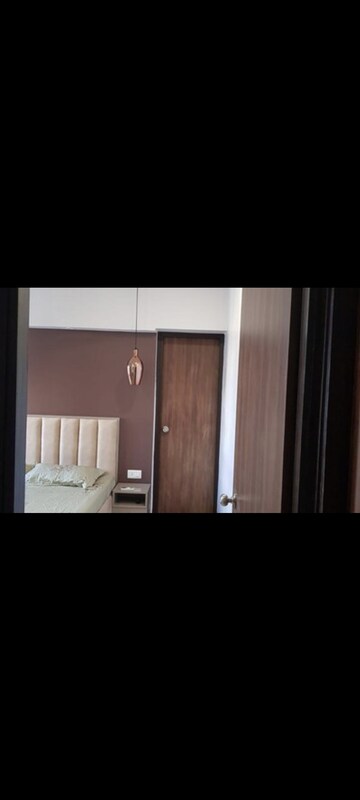 Bedroom in 2 BHK Apartment at Lodha Amara, Kolshet Road – for Rent