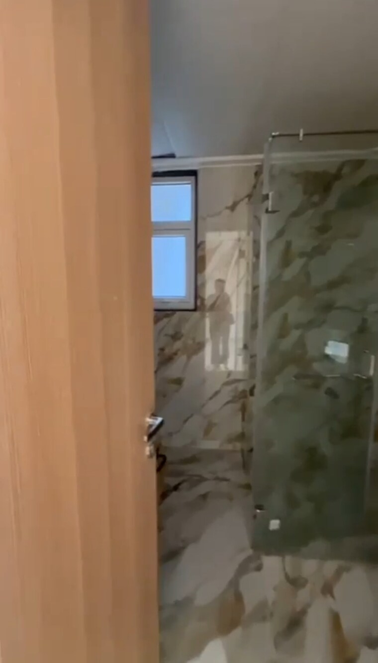 Bathroom, aundh 4 Bedroom 1865 Sq.Ft. Apartment In Aundh Pune 9242903