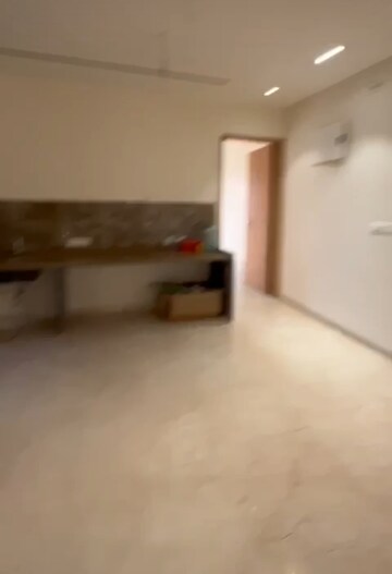 Room in 4 BHK Apartment at Aundh – for Sale