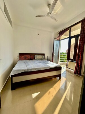 Bedroom in 2 BHK Builder Floor at Chattarpur – for Rent
