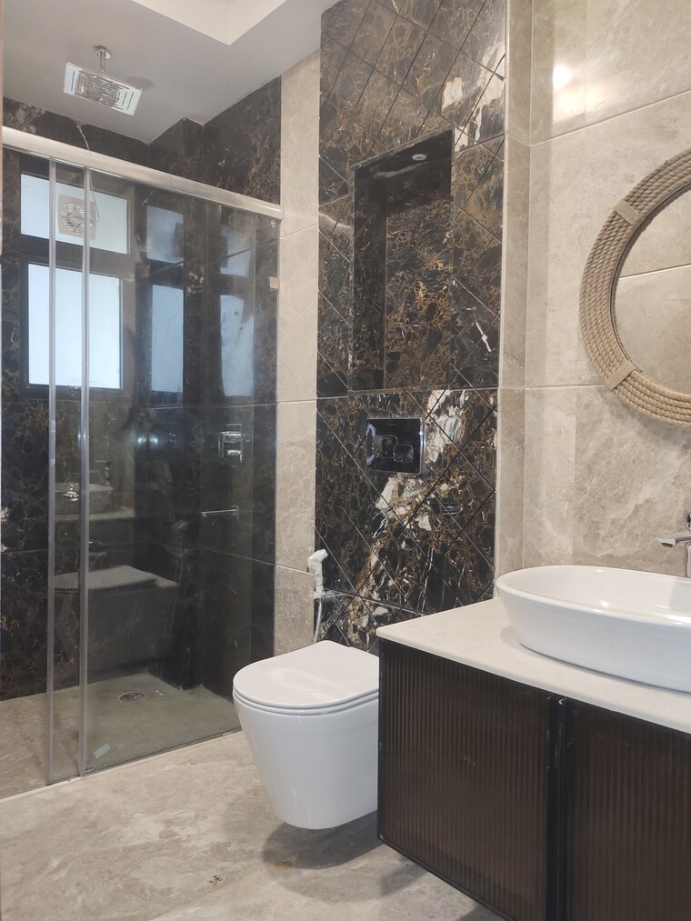 Kitchen, east of kailash 3 Bedroom 1800 Sq.Ft. Builder Floor In East Of Kailash Delhi 9242885