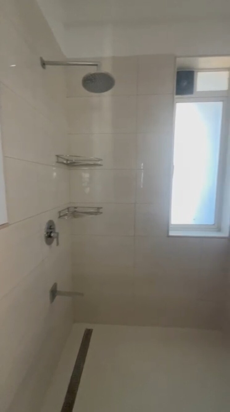 Bathroom, kalpataru-radiance 3.5 Bedroom 1318 Sq.Ft. Apartment In Goregaon West Mumbai 9242929