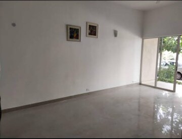 Hall in 2 BHK Villa at Paramount Golfforeste Villas, Zeta I Greater Noida – for Sale