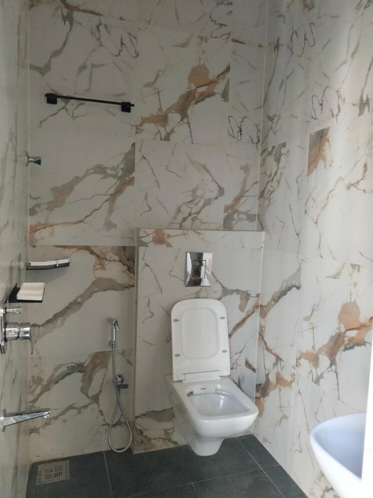 Bathroom, gachibowli 6+ Bedroom 22500 Sq.Ft. Apartment In Gachibowli Hyderabad 9242945