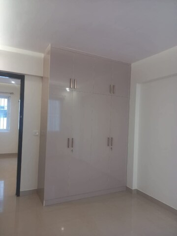 Room in 5 BHK Apartment at ND Passion Elite, Sarjapur Road – for Rent