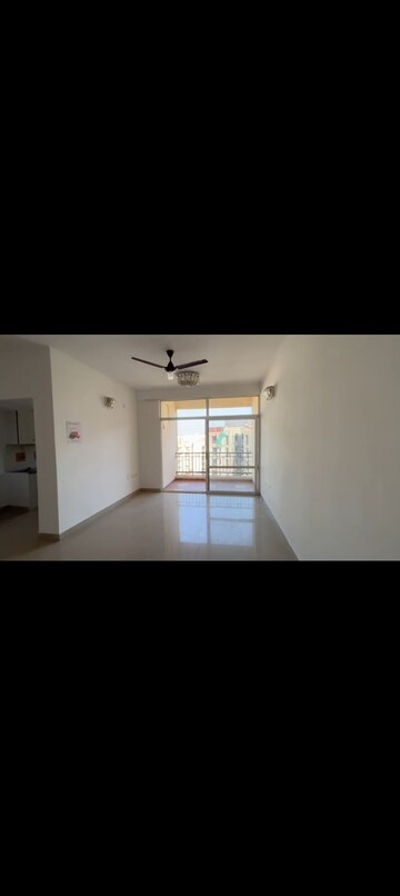 Room in 3 BHK Apartment at Ashiana Palm Court, Raj Nagar Extension – for Sale