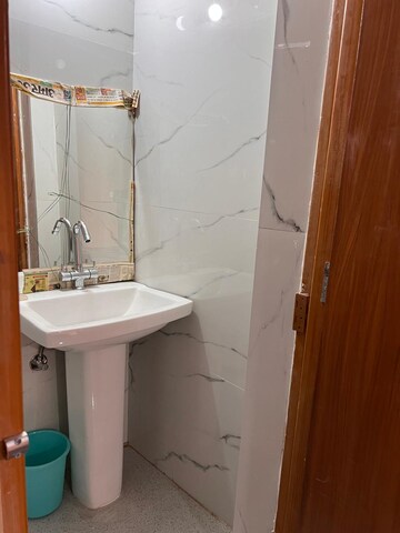 Bathroom in 6+ BHK Penthouse at Mussoorie – for Sale
