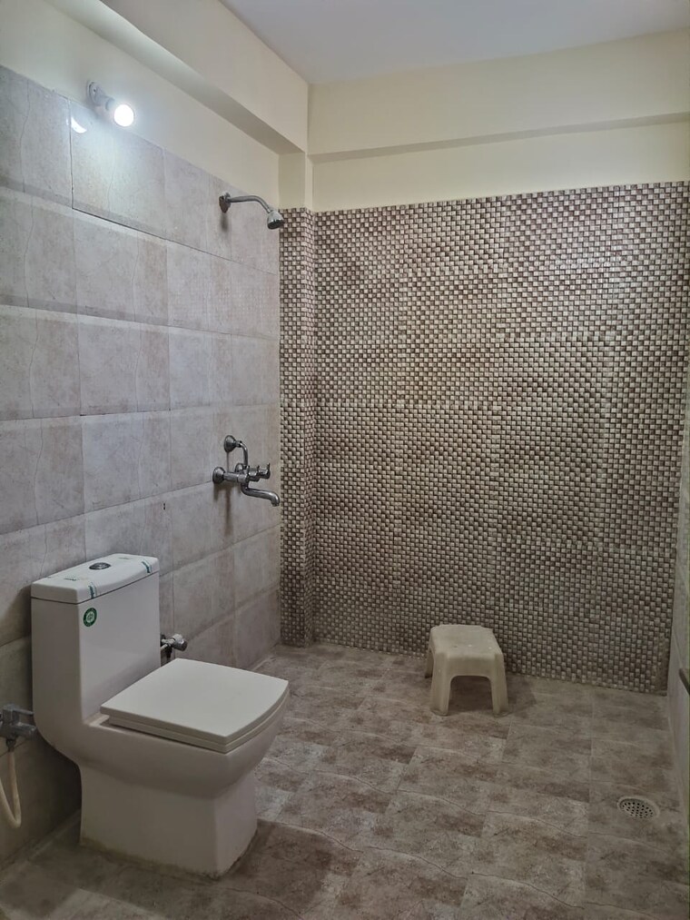 Bathroom, ireo-the-grand-arch 3 Bedroom 2163 Sq.Ft. Apartment In Sector 58 Gurgaon 9243157