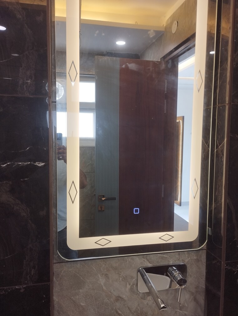 undefined, sector 85 3 Bedroom 185 Sq.Yd. Builder Floor In Sector 85 Faridabad 9243168