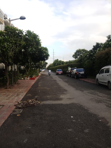  2 BHK Villa at Zeta I Greater Noida – for Sale