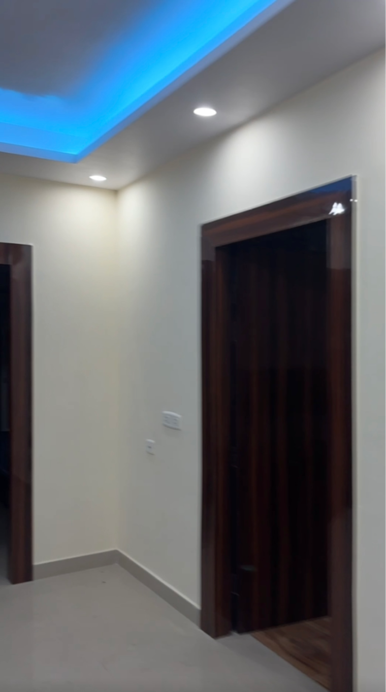 Room, upavp-ganga-yamuna-and-hindon-enclave 2 Bedroom 1050 Sq.Ft. Apartment In Siddharth Vihar Ghaziabad 9243218