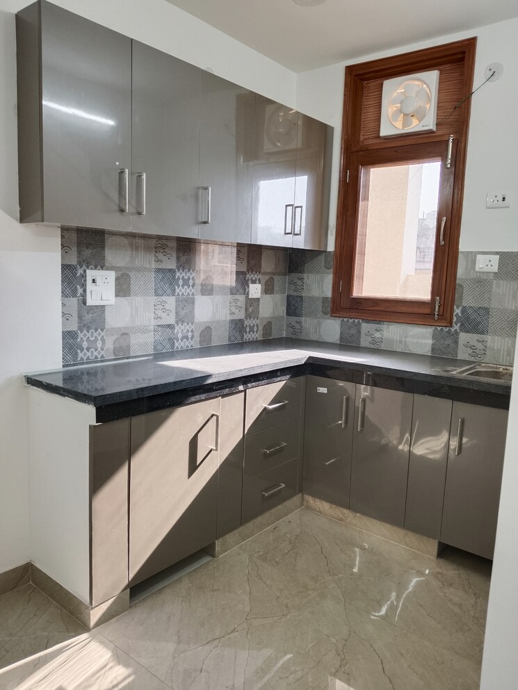 Kitchen, panchsheel vihar 2 Bedroom 850 Sq.Ft. Apartment In Panchsheel Vihar Delhi 9243217