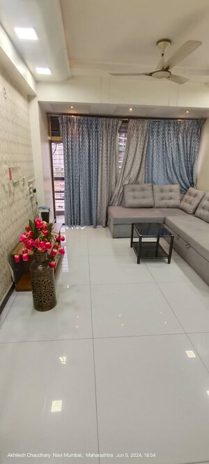 Team Area in 2 BHK Apartment at Vidhani Mount View, Vashi Sector 17 – for Rent